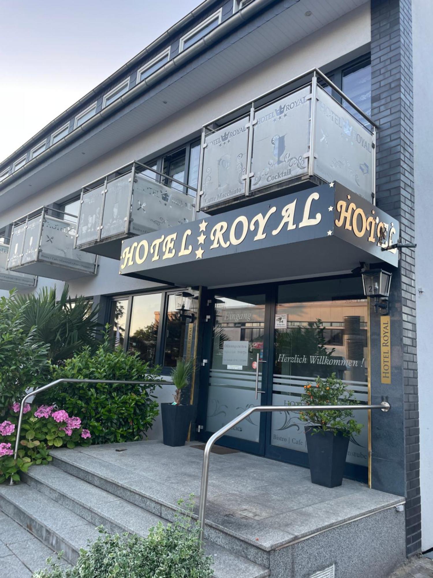 Hotel Royal Бад-Зальцуфлен Экстерьер фото
